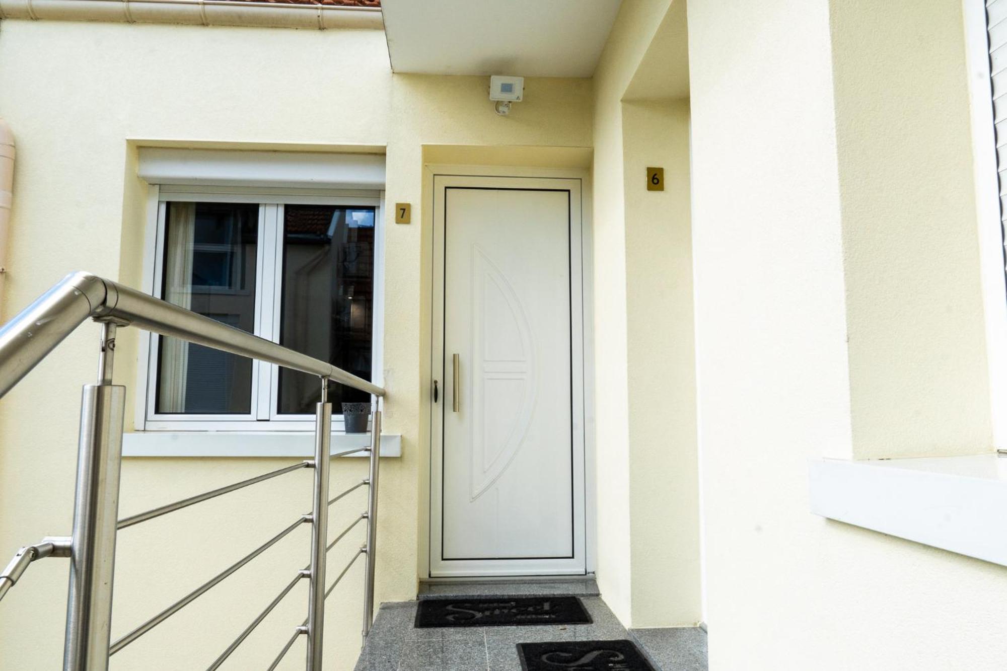A L'Ombre Du Pin "7" - Spacious T3 Duplex Near Disneyland And Paris, 1-6 Guests Le Pin  Exterior photo